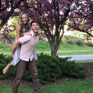 Meet your Posher, Carissa